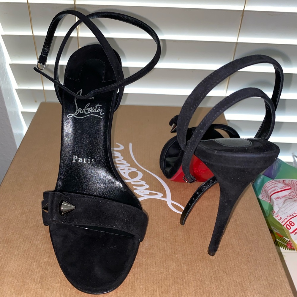 christian louboutin umberta 100 suede sandals 38